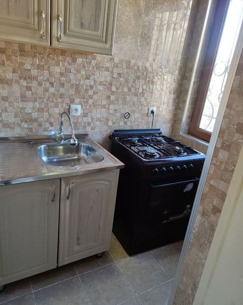 Novza metro yaqinida 3 xona kvartira sheriklikka hamma sharo — фото 3