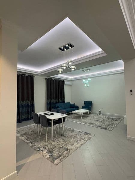 Сдаётся квартира <br />
Новостройка <br />
Шота Руставелли <