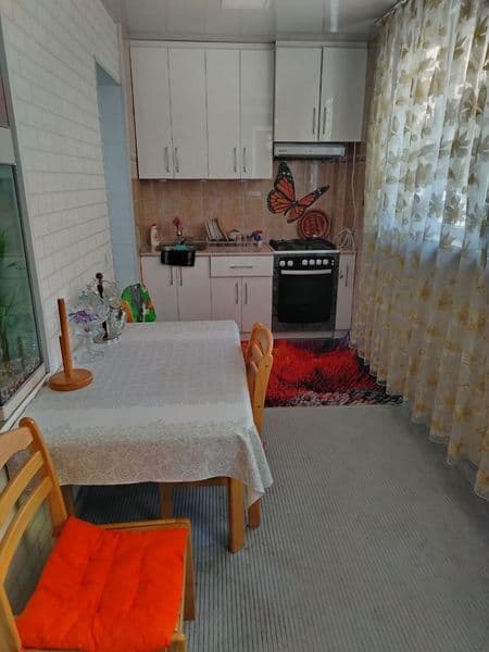 Сдаётся 2 комнатная Кирпич, балкон 2* 6. Квартира чистая с м — фото 4