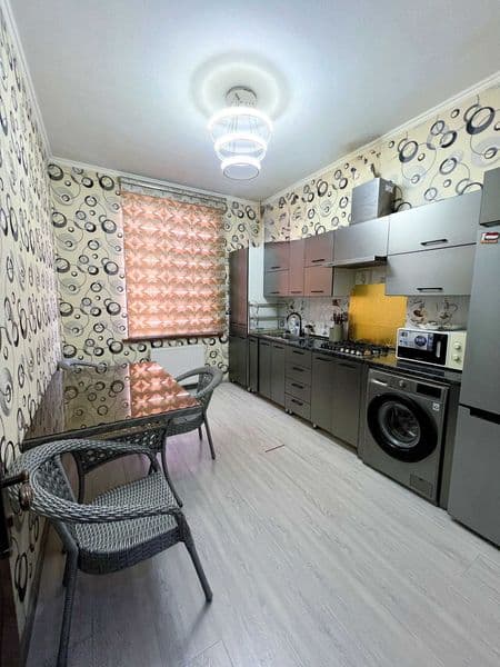 •Комнат: 2<br />
•Этаж: 4<br />
•Этажнось: 10<br />
•Площадь — фото 5