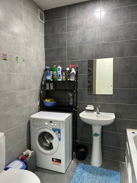 Срочно сдам в аренду ДОЛГОСРОЧНУЮ квартиру свою находящейся 