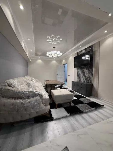 Сдаётся квартира<br />
Евроремонт, новый ремонт, новая мебел