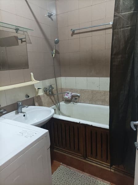 Рядом с домом: Школа,Дет Сад , детская площадка, Больница, З — фото 3