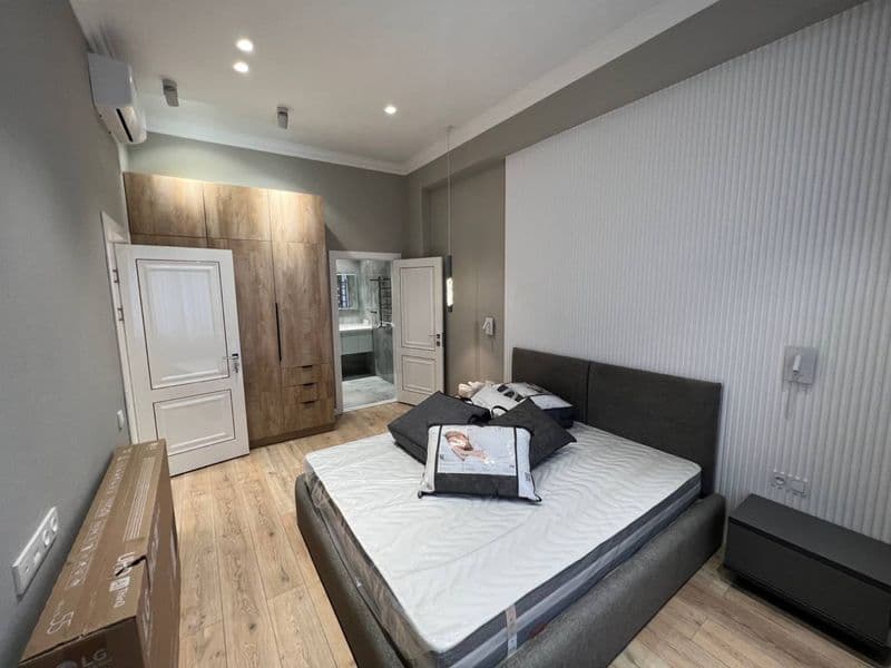 Шайхантахурский район<br />
Ташкент Сити<br />
ЖК Гарденс<br