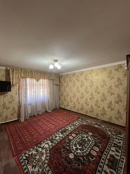 Срочно сдаётся 2х комнатная квартира на Спутник-9<br />
Еще 