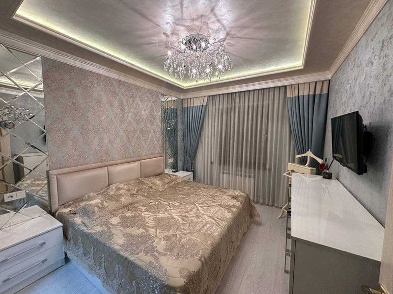 Срочня сдаётся квартира мирободские район парк фуркат 1 этаж — фото 4