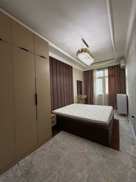 Аренда шикарная 3-комнатная квартира в Кирпичный Дом<br />
<