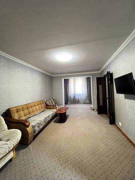 Ялангач массив. 2/2/4. С мебелью с техникой чистая уютная кв