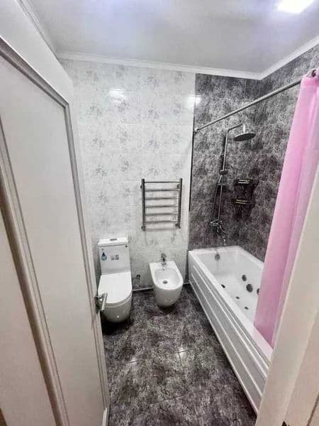 Сдаётся шикарная 3-комнатная квартира<br />
<br />
Район: Юн — фото 5