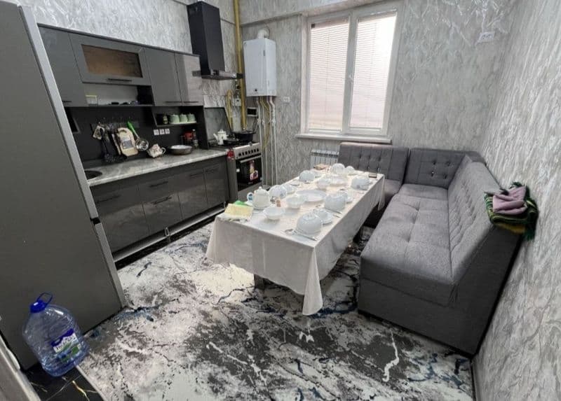 Yashnaobod Olmos mahallada 2.xona kv ijaraga beriladi hamma 