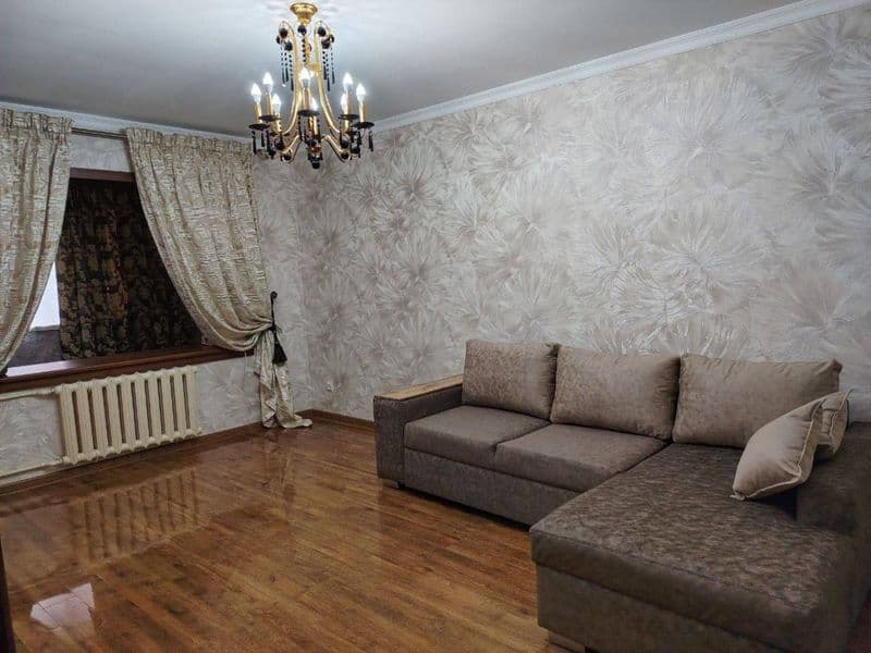 Срочно Сдаётся <br />
Квартира 3/2/4<br />
3-комнат <br />
Е