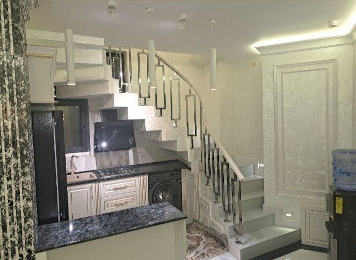 Shahar markazida 2 xonali yevro remont arendaga beriladi, 7-