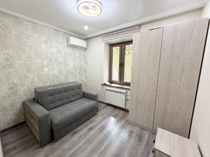 Чистая уютная квартира после ремонта <br />
<br />
В квартир — фото 4