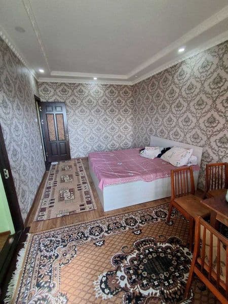 Сдается квартира в аренду<br />
ТТЗ-2 Базар<br />
1/4/4<br /