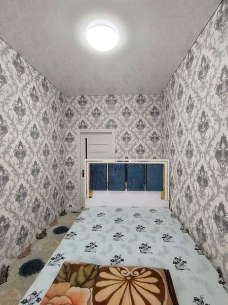 1 хона 2 хона килинган,  кизларга берилади или болларга. Оил