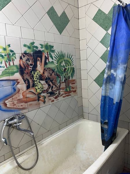 Sheriklikka kvartira| Maklersiz<br />
2 kishi olinadi<br />
