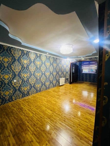 Мирзо Улуғбек тумани Феруза массивида Экобозор рўпарасида 3-