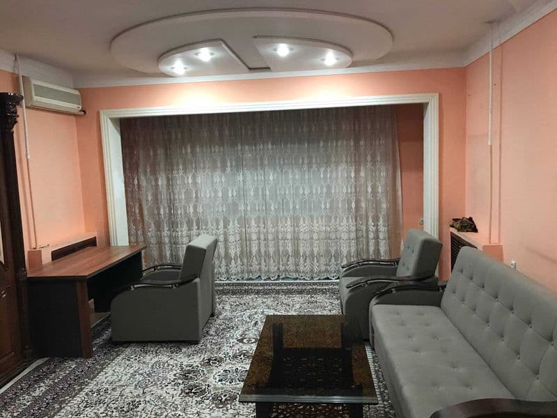 24 yoshgacha bo‘lgan, o‘qib yoki ishlab yuradigan, tartibli 