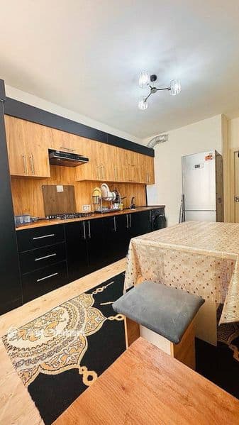 СДАЕТСЯ 2 комнатная квартира, без мебели рядом с метро Бодом — фото 2