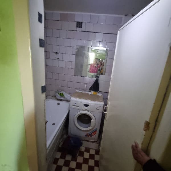 Здаю 3 комнатную квартиру метро Мерзо улугбек чиланзар . Пол — фото 4