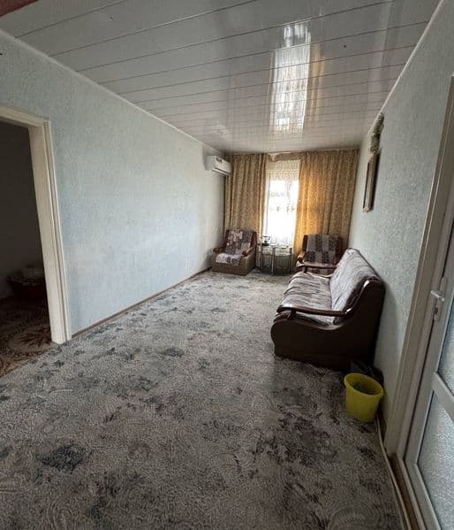 Сергили<br />
Целий<br />
1хонали кв арендага берилади. Серг