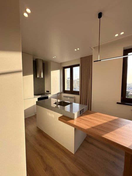 • Район: Мирзо Улугбек <br />
•<br />
• Комнат: 2<br />
• Эт — фото 3