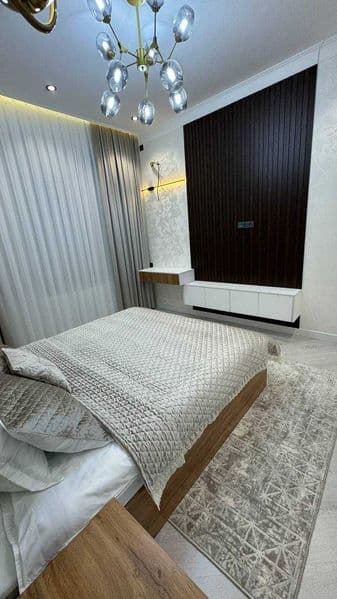 Район : Мирабадский<br />
Адрес : Метро Айбек<br />
<br />
—