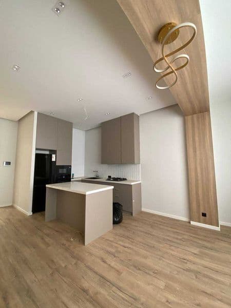 Аренда .м.Ойбек ул.Чехова магазин Legion<br />
Huawei  2 min