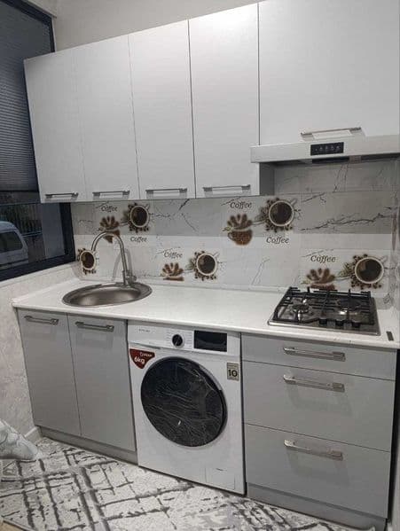 Все в шаговым доступности <br />
1-этаж 5 этажного дома<br / — фото 5