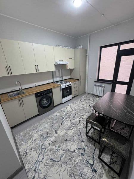 своя квартира, 2х комнатная, Tower Up ЖК, ориентир: Местный 