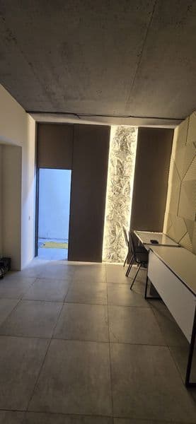 Сдаётся в аренду подвал 180 кв<br />
Частичный ремонт<br />
 — фото 2