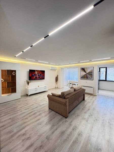 Сдается квартира 3/3/4 в кирпичном доме с московской планиро