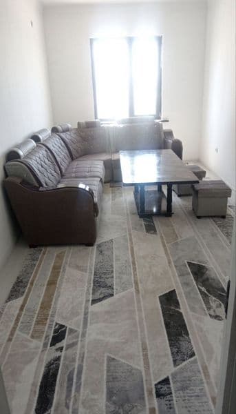 Учтепа тумани Урикзор бозор енида ойилага риелтир хизмати бо