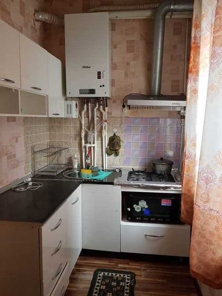 2019 topshirilgan 1 xonali uy ijaraga beriladi. Sarakul ko'c