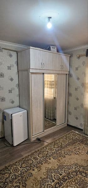 Сдаётся 1/3/4 <br />
В бывшем общежитии <br />
С удобствами  — фото 4