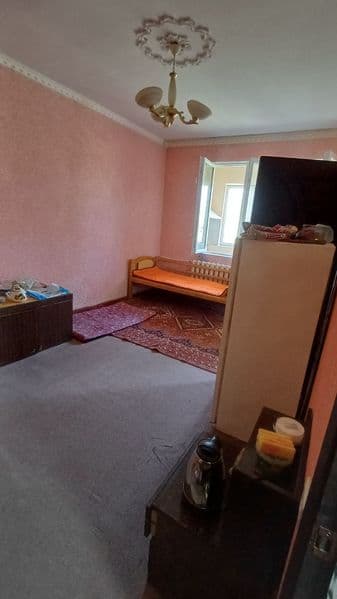 Ялонгоч массив 78 дом аринтр 325 бокча (+998) 935946849