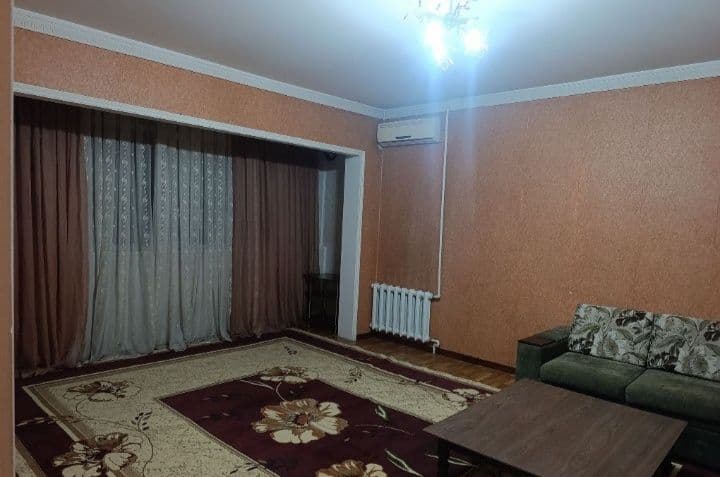 #Аренда<br />
 Вторичный ДОМ<br />
Район: Юнусобод 4-квартал