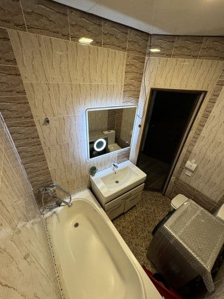 Квартира со всеми удобствами.<br />
<br />
Удобное расположе