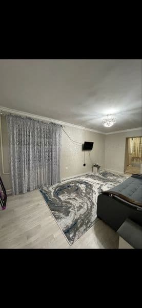 320$<br />
Светлая,уютная квартира 1*2/2/4<br />
<br />
Вся 