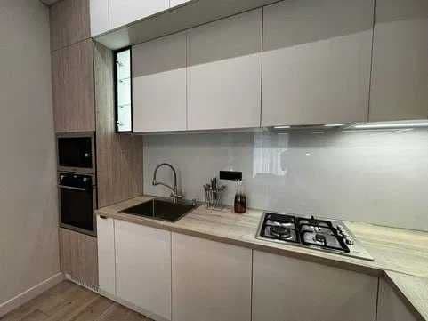 Район: Мирабадский <br />
Адрес: метро Айбек <br />
<br />
К — фото 5