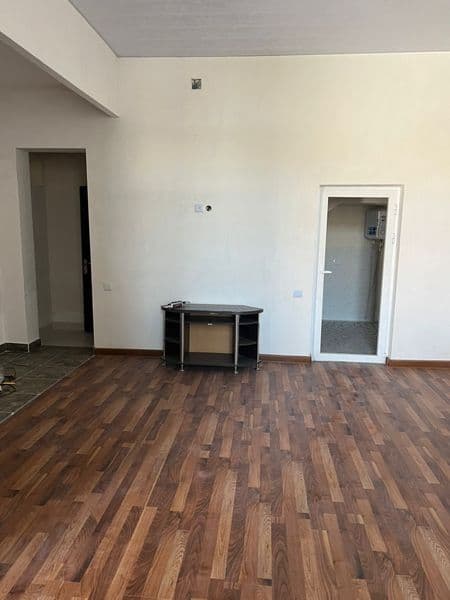 Assalomu alaykum. Hovlini boshqa kirish qismidan birxonalik  — фото 3