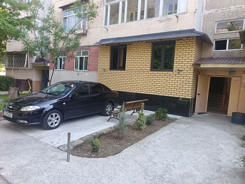 Без маклера срочно сдаётся в аренду 3 комнатная квартира на 