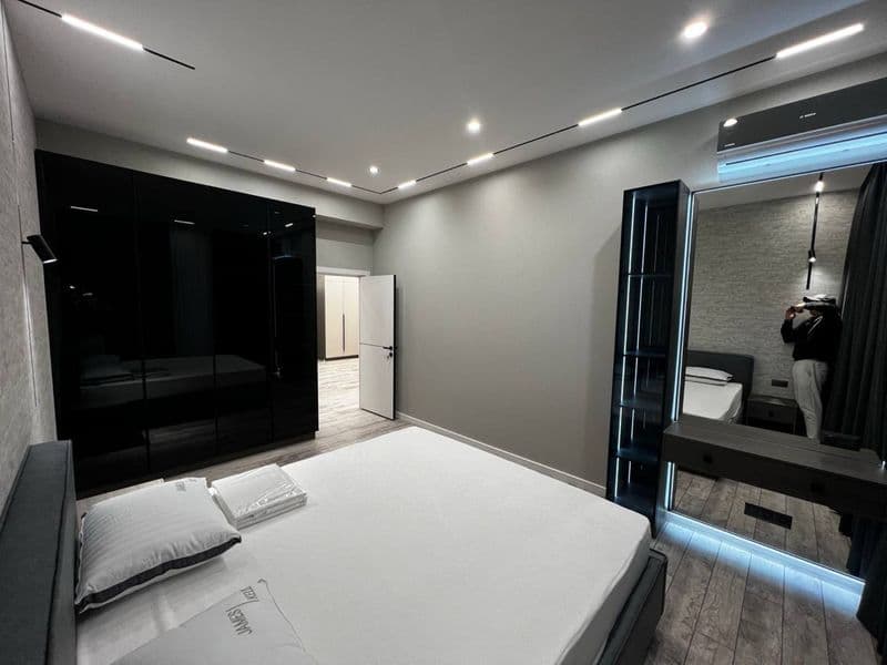 Срочно сдаётся Яккасарайский район 2х Комнатная Новостройке, — фото 2