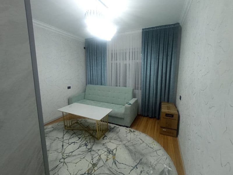 Remont yangi padvali bor  38 kvadrat bir hona  malekrman  ke