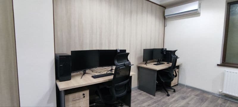 Офис Аренда - Центр Луначарский 104 м2<br />
<br />
104 м2 - — фото 3