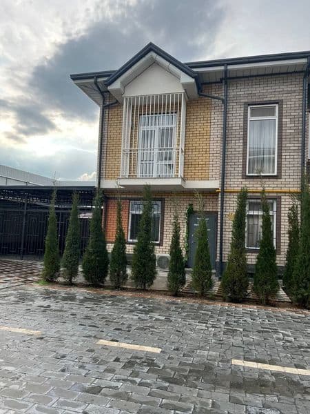 3х уровневый евро укомплектованный коттедж,  4 комнаты,мебел