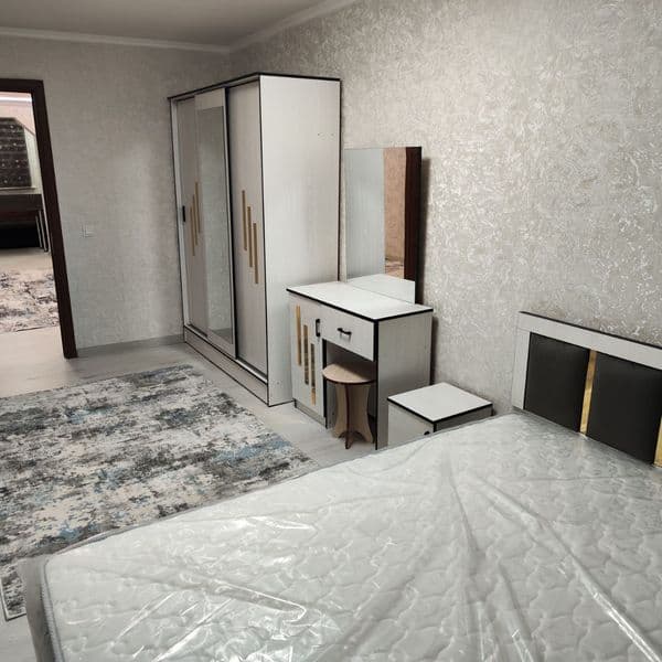 Srochno arenda Chilonzor 2 targovoy sentirda yaxshi insonlar