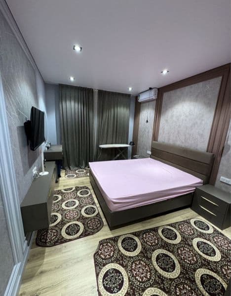 Аренда<br />
Паркентский<br />
1 хонали уй<br />
3 этаж<br /