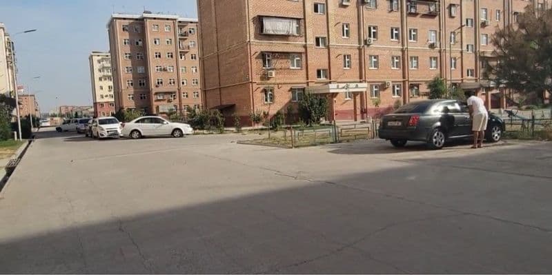 Сдаю 2/4/7 Худуд 8<br />
Площадь: 58 кв.м. <br />
Ремонт: чи