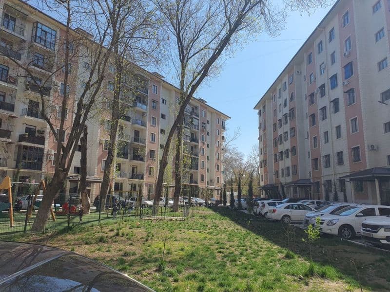 В квартире есть: Холодильник, Телевизор, Кондиционер, Стирал